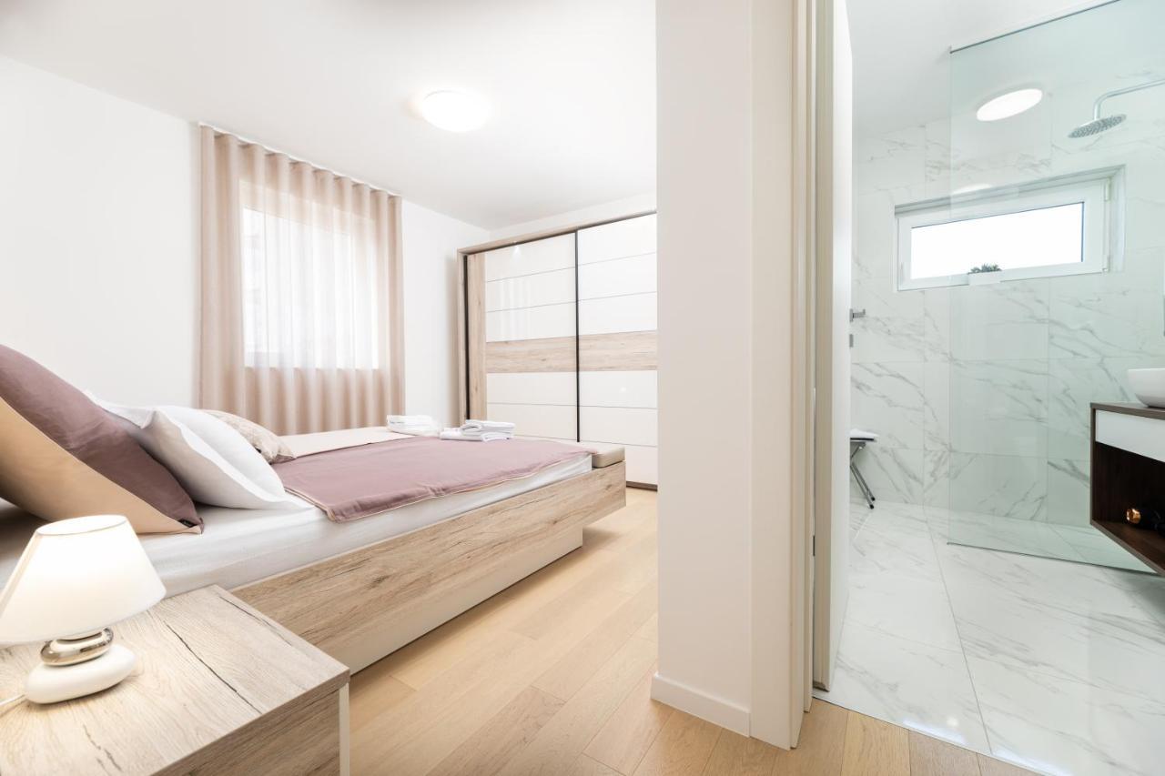 Sun Residence Krk Krk Town Exterior photo